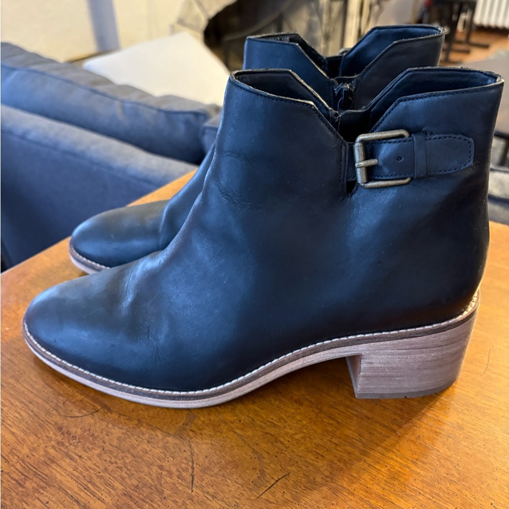 Like New Cole Haan Black Leather Harrington Ankle Booties - Picture 5 of 8